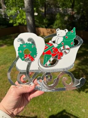 Vintage Wm A Rogers Trivet Holiday Sleigh Hot Plate Silver Enamel Christmas